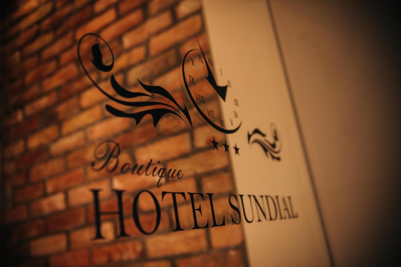 זאגרב Sundial Boutique Hotel מראה חיצוני תמונה